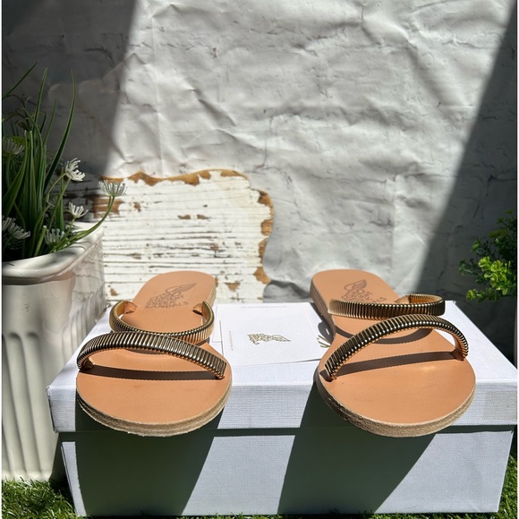 ANCIENT GREEK SANDALS
Saita - VACHETTA
NATURAL women size 36 US 6 new 
$360 - Picture 13 of 16